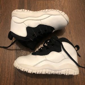 Baby/Toddler Jordan 10 size 7c